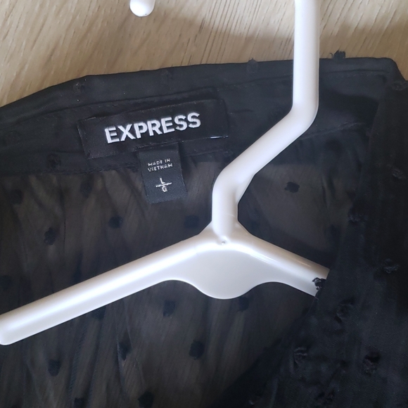 🌼Express sheer polka dot top - Picture 5 of 8